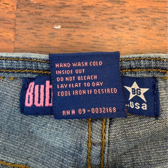 Y2K Bubblegum Low Rise Flower Embroidered Flared Jeans Size 5/6 - Picture 7 of 7